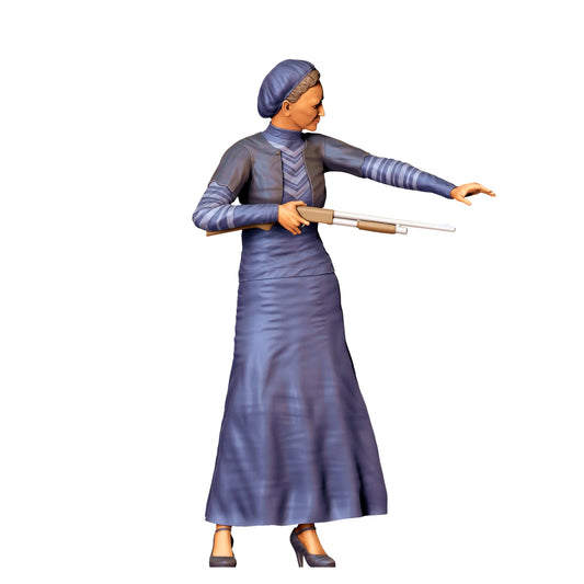 Product photo 0: Criminal couple 1: Woman with vintage weapon