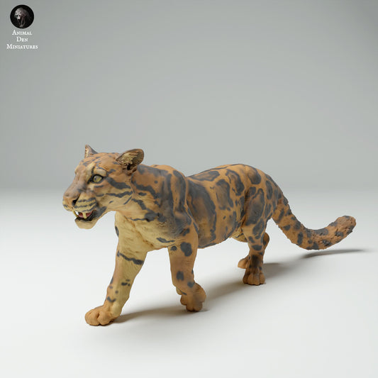 Product photo Animal Figure Diorama, Model Building: 0: Jungle Animal Figure: Clouded Leopard (Ref 25_02_07)
