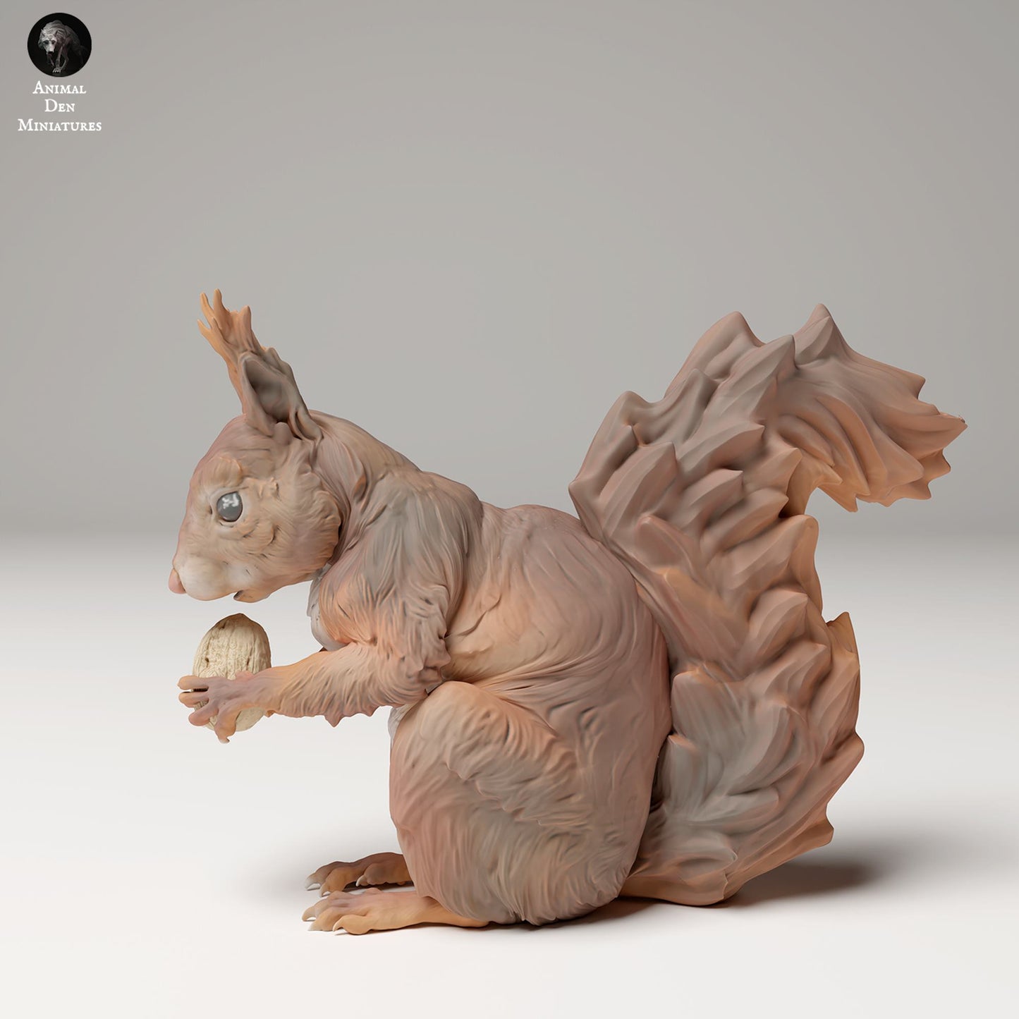 Produktfoto Tier Figur Diorama, Modellbau: 0: Wildtier Figur: Eichhörnchen beim Fressen – Rotes Eichhörnchen (Ref 24_09_02)
