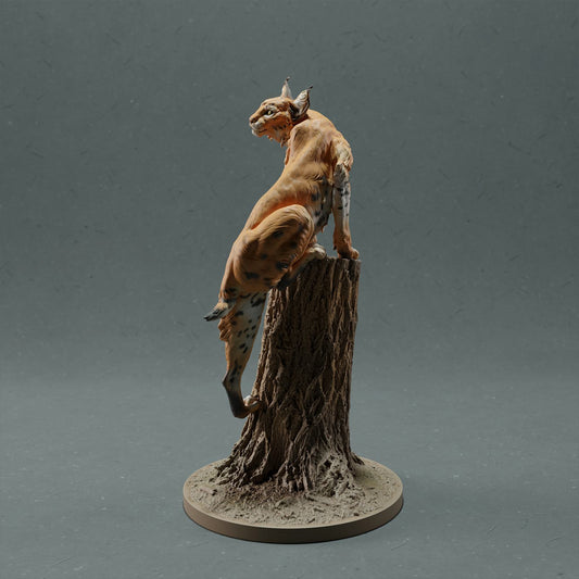 Product photo Animal Figure Diorama, Model Building: 0: Wild Animal Figure: Lynx on Tree – Bobcat (Ref 01_01_30)
