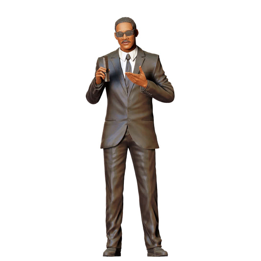 Diorama Model Building Product Photo 0: Men in Black Suits 1 (Ref. No. 347)