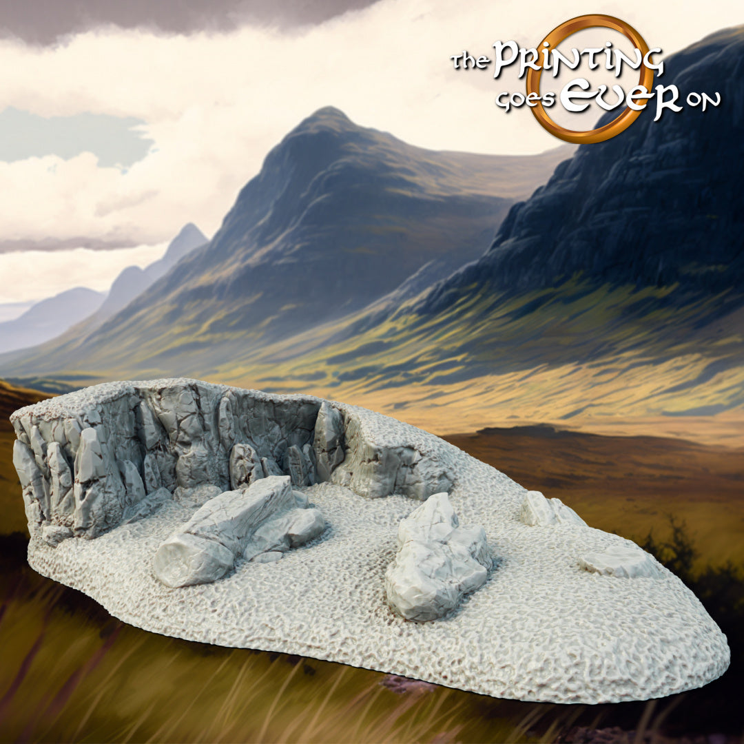 Product photo Tabletop 28mm The Printing Goes Ever On (TPGEO) 0: Hill Terrain Type D - Gentle Rise in Grassland - Rocks