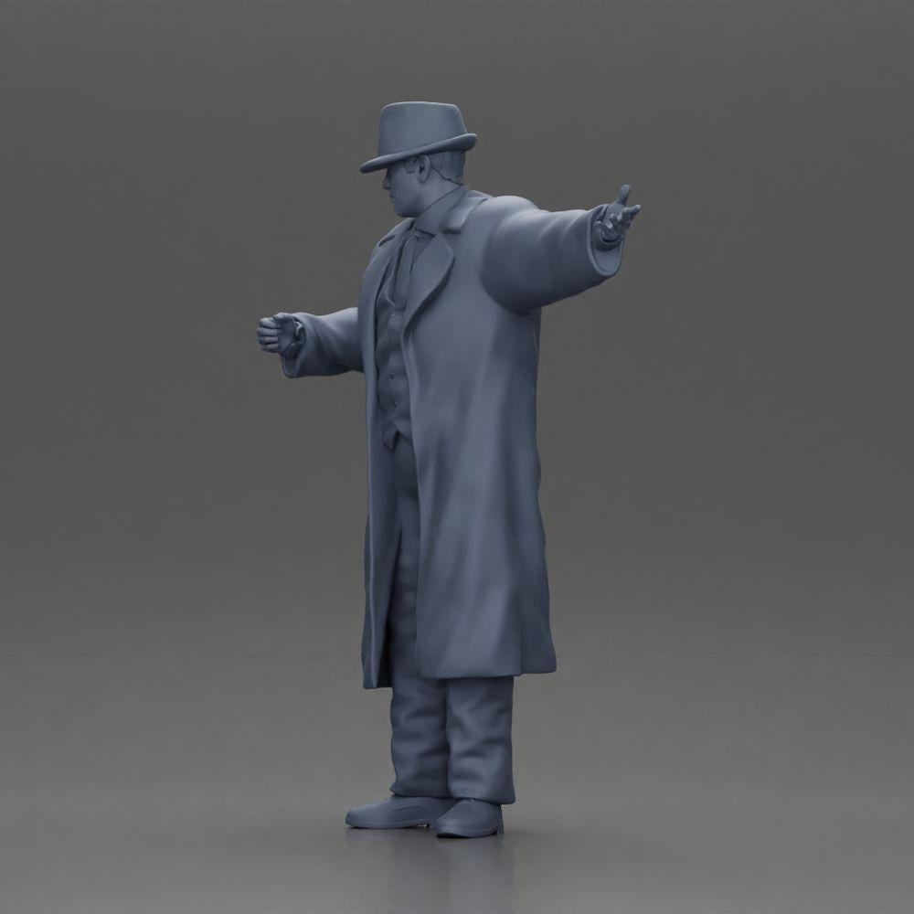 Diorama model building product photo 11: Diorama miniature: Mafioso in suit and coat with hat, gesturing (Ref No. A94)