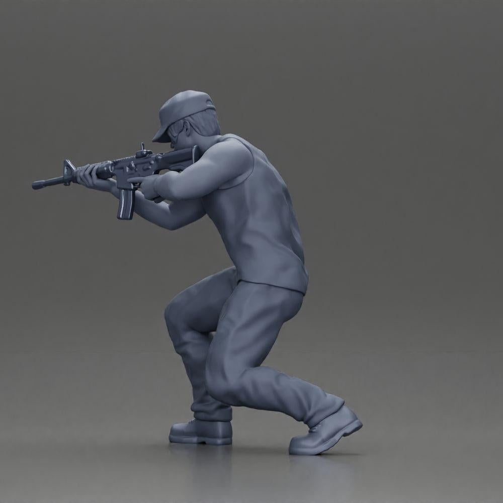 Diorama model building product photo 11: Diorama figure: Kneeling miniature figure with rifle - defensive tactic pose for diorama (Ref No. A140)