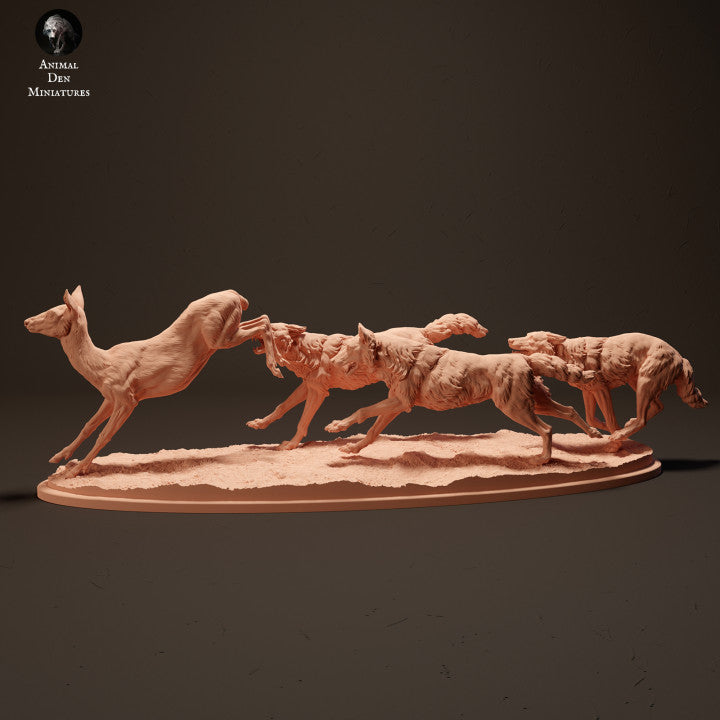 Product photo of animal figure diorama, model building: 0: Wolves hunting deer scene: Animals from Europe
