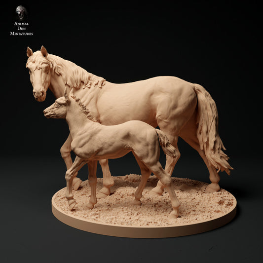 Product photo Animal Figure Diorama, Model Building: 0: Konik/ Small Wild Horse Stallion with Young: Animals from Europe