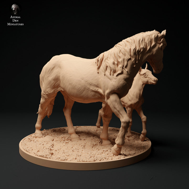 Product photo Animal Figure Diorama, Model Building: 0: Konik/ Small Wild Horse Stallion with Young: Animals from Europe