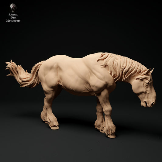 Product photo Animal Figure Diorama, Model Building: 0: Farm Animal Figure: grazing Horse - Suffolk Punch