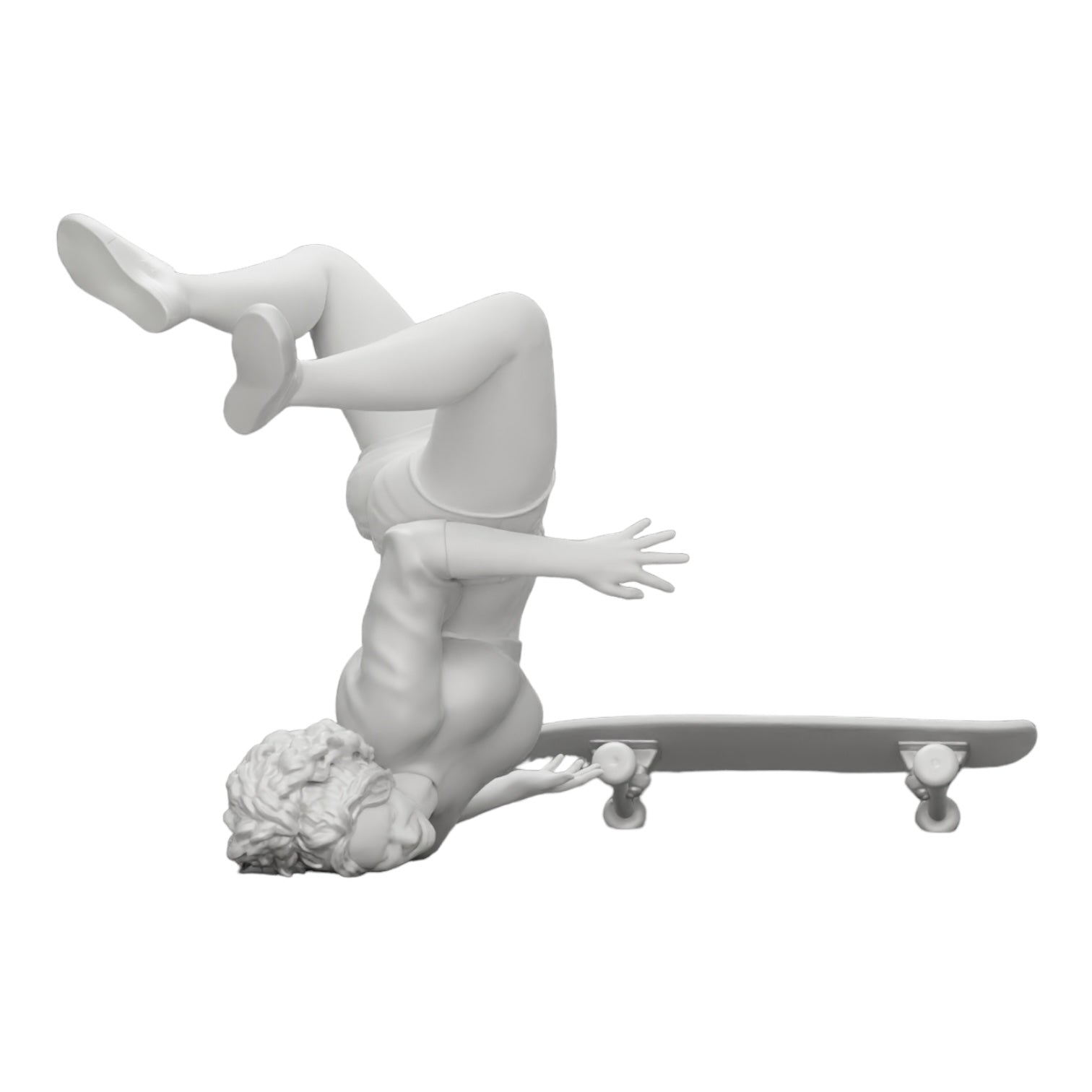 Diorama model building product photo 0: Girl with curly hair falls off skateboard while playing sports (Ref No. A44)