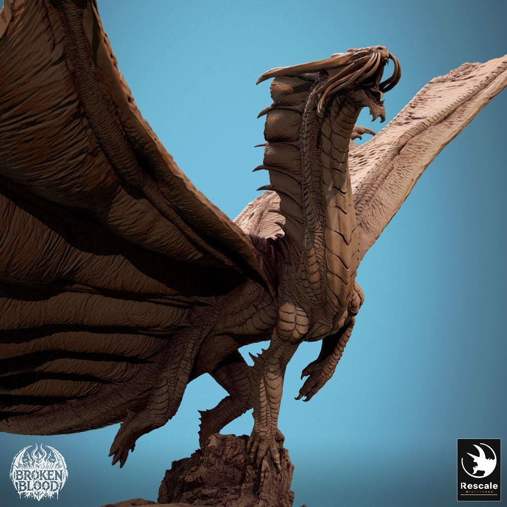 Product photo Tabletop 28mm Lord of the Print (LotP) 3: Fantasy Figure: Golden Dragon - legendary flying beast in dynamic flight pose with outstretched wings, Wyvern/Wyrm, boss monster (24_11_A1)