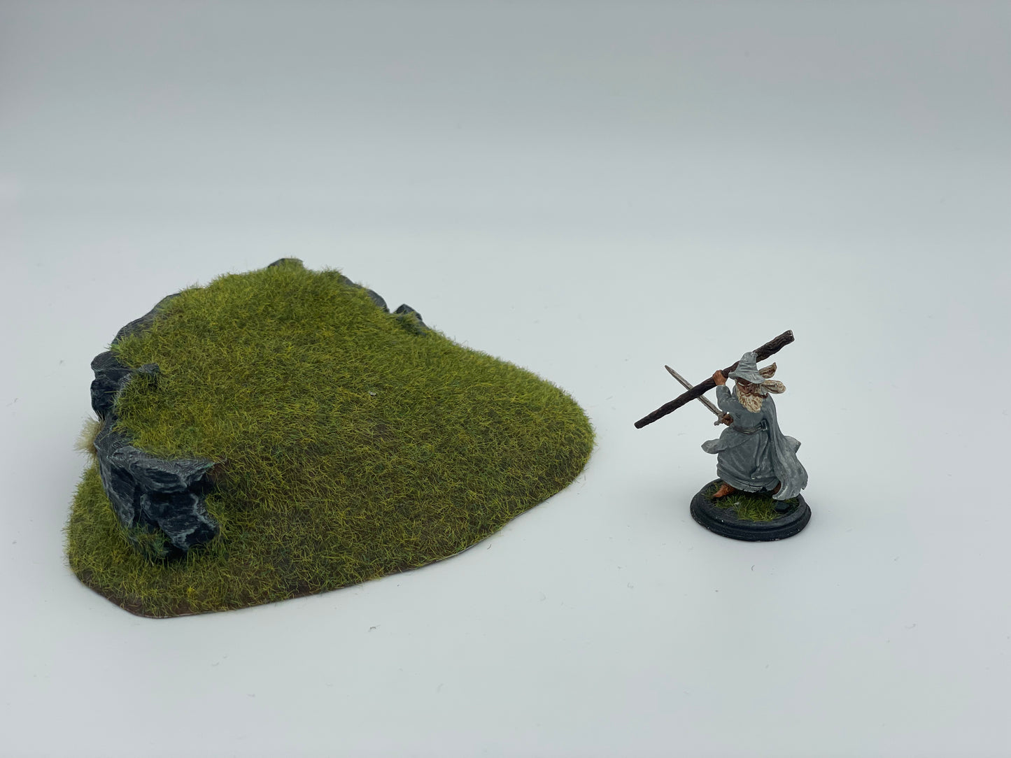 Product photo Tabletop 28mm The Printing Goes Ever On (TPGEO) 0: Hill Terrain Type A - Gentle Rise in Grassland
