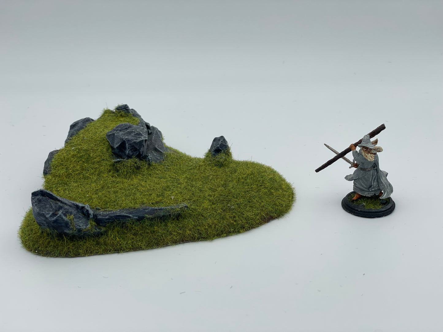 Product photo Tabletop 28mm The Printing Goes Ever On (TPGEO) 0: Hill Terrain Type C - Gentle Rise in Grassland