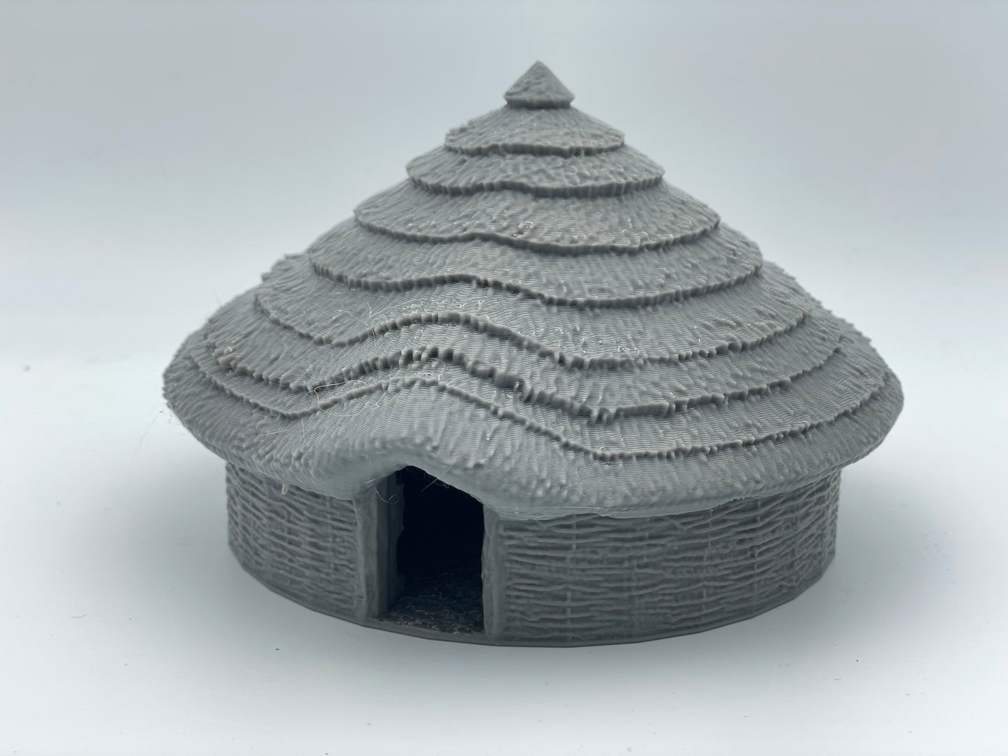Product photo Tabletop 28mm The Printing Goes Ever On (TPGEO) 0: Native Hut B - Primitive Dwelling with Thatched Roof - Indigenous House