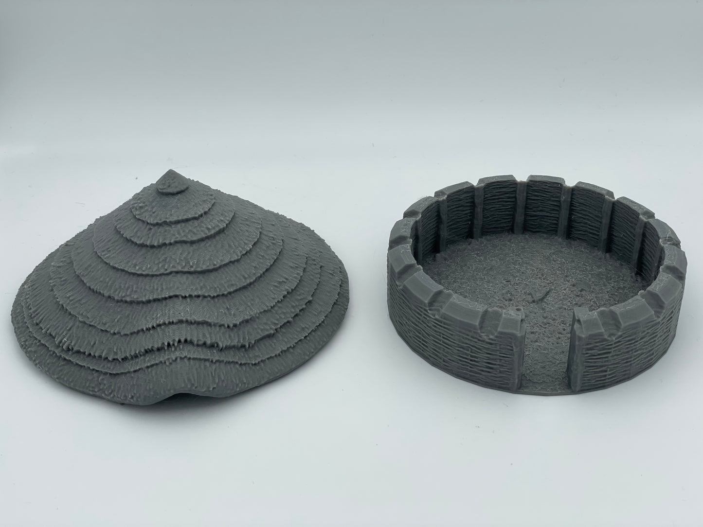 Product photo Tabletop 28mm The Printing Goes Ever On (TPGEO) 0: Native Hut B - Primitive Dwelling with Thatched Roof - Indigenous House