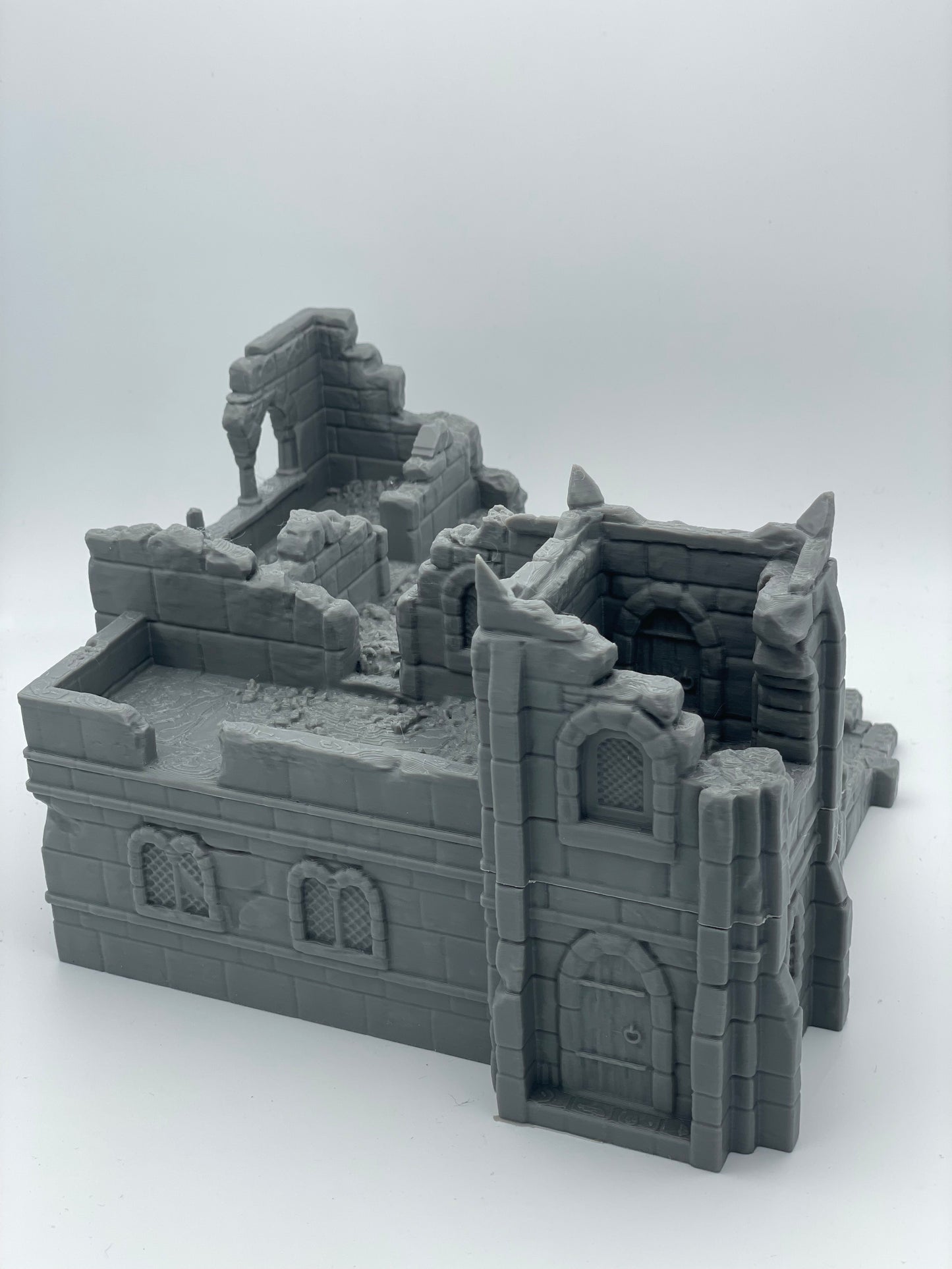 Product photo Tabletop 28mm The Printing Goes Ever On (TPGEO) 0: Ruins of medieval dwelling C - Remains of a building from the human realm Gonthan