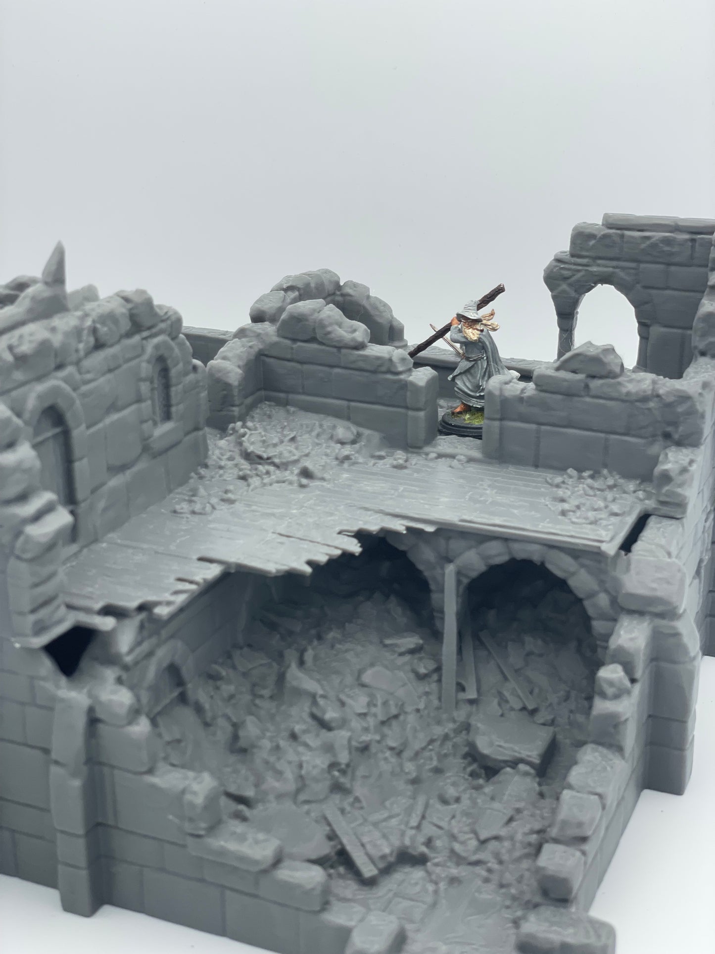 Product photo Tabletop 28mm The Printing Goes Ever On (TPGEO) 0: Ruins of medieval dwelling C - Remains of a building from the human realm Gonthan