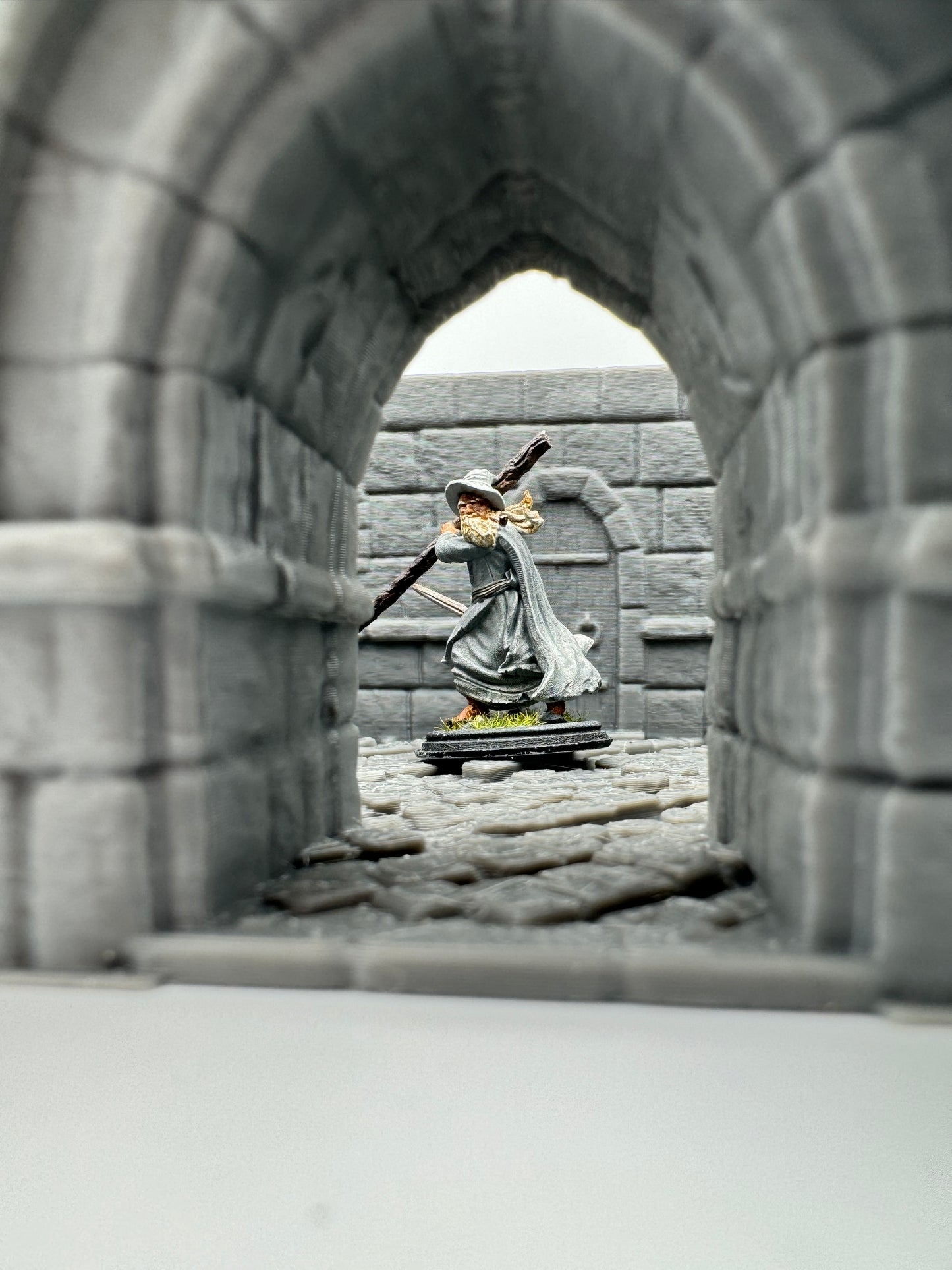 Product photo Tabletop 28mm The Printing Goes Ever On (TPGEO) 0: Ivory City Barracks - Kingdom of Gonthan - Tabletop Terrain