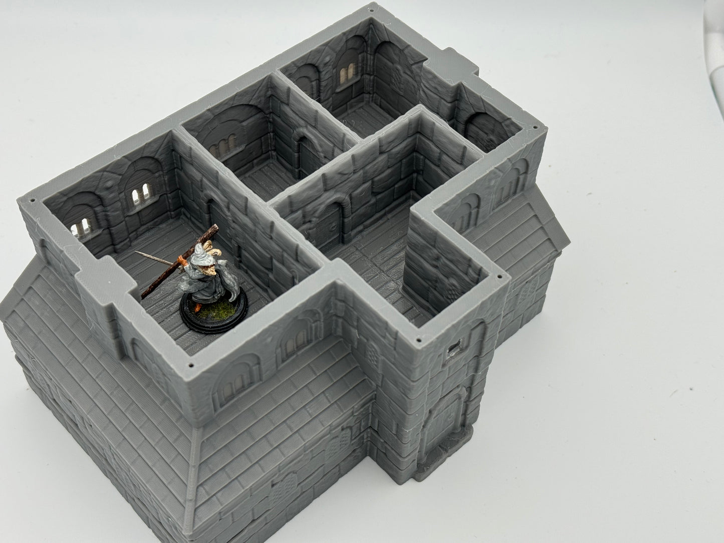 Product photo Tabletop 28mm The Printing Goes Ever On (TPGEO) 0: Inn Ivory City - Kingdom of Gonthan Building - Inn Tabletop Terrain