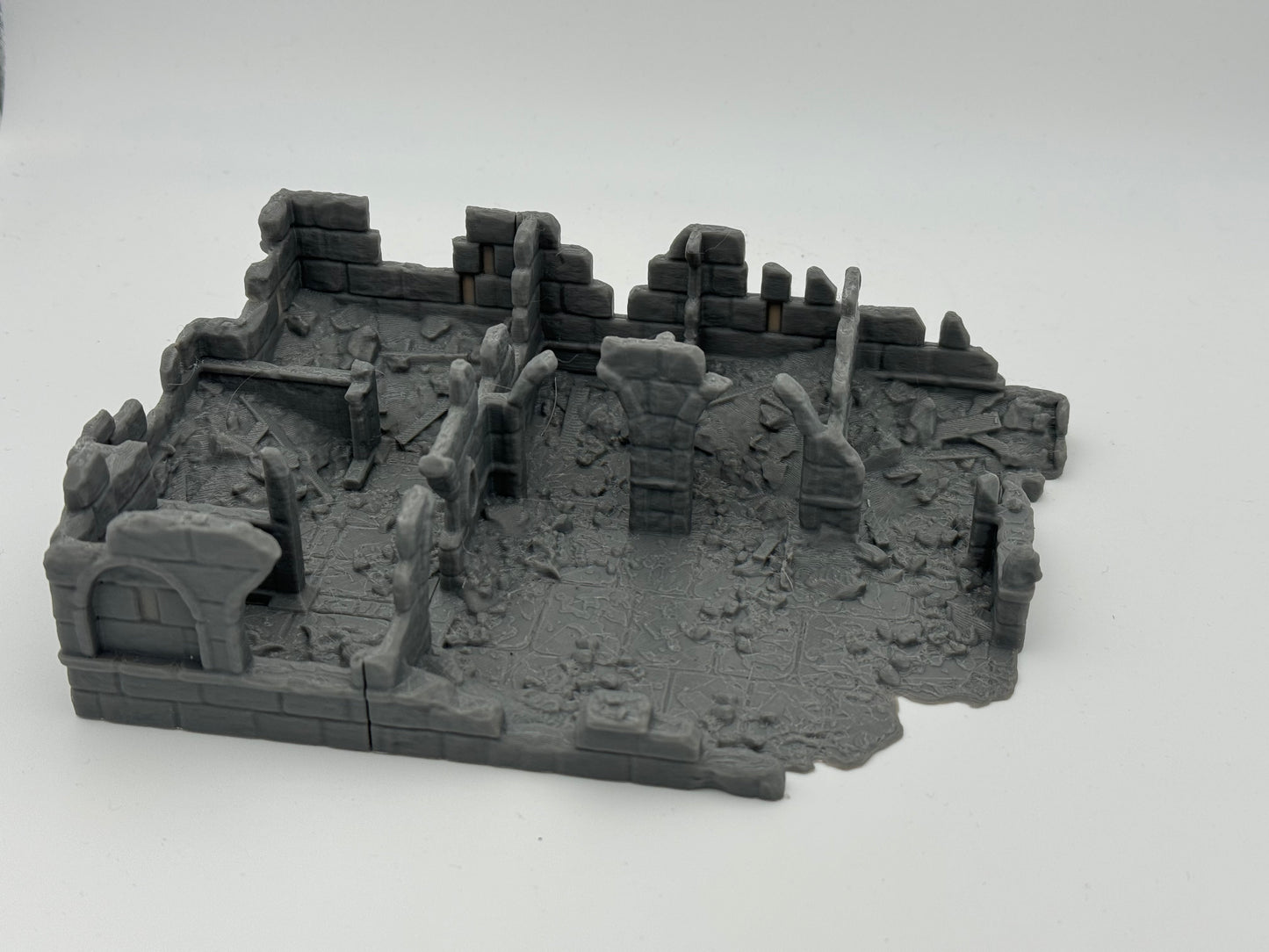 Product photo Tabletop 28mm The Printing Goes Ever On (TPGEO) 0: Stables Ruins Ivory City - Kingdom of Gonthan - Tabletop Terrain