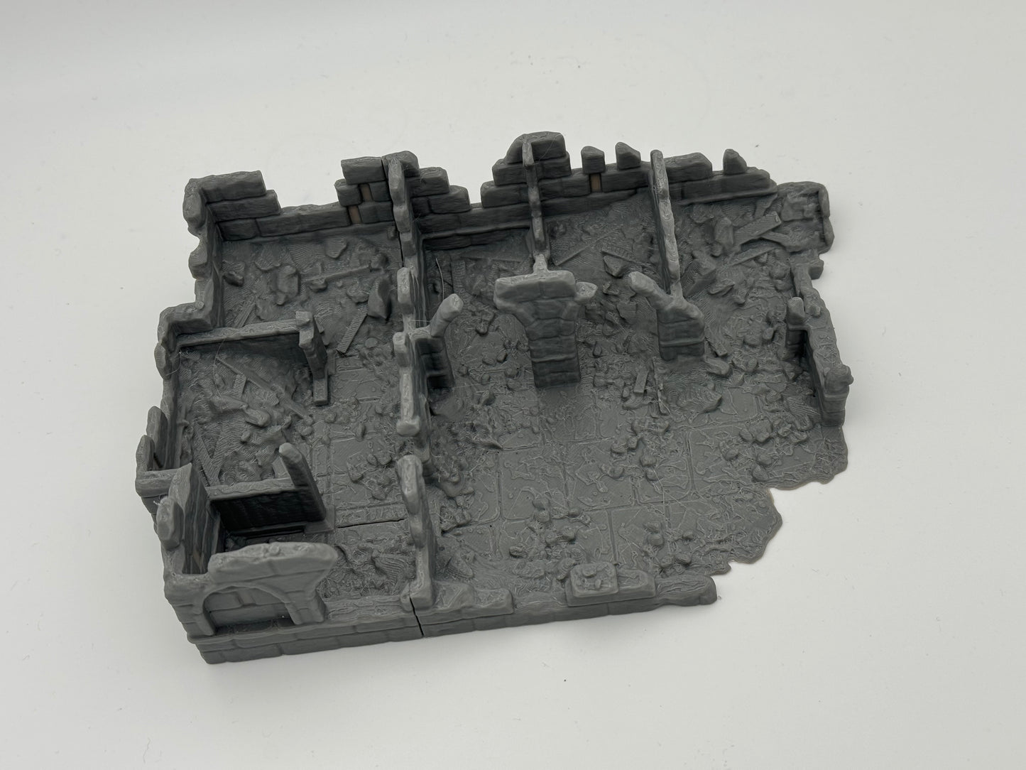 Product photo Tabletop 28mm The Printing Goes Ever On (TPGEO) 0: Stables Ruins Ivory City - Kingdom of Gonthan - Tabletop Terrain