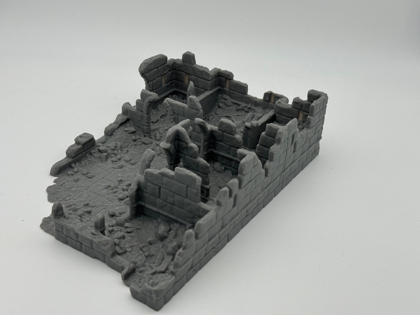 Product photo Tabletop 28mm The Printing Goes Ever On (TPGEO) 0: Stables Ruins Ivory City - Kingdom of Gonthan - Tabletop Terrain