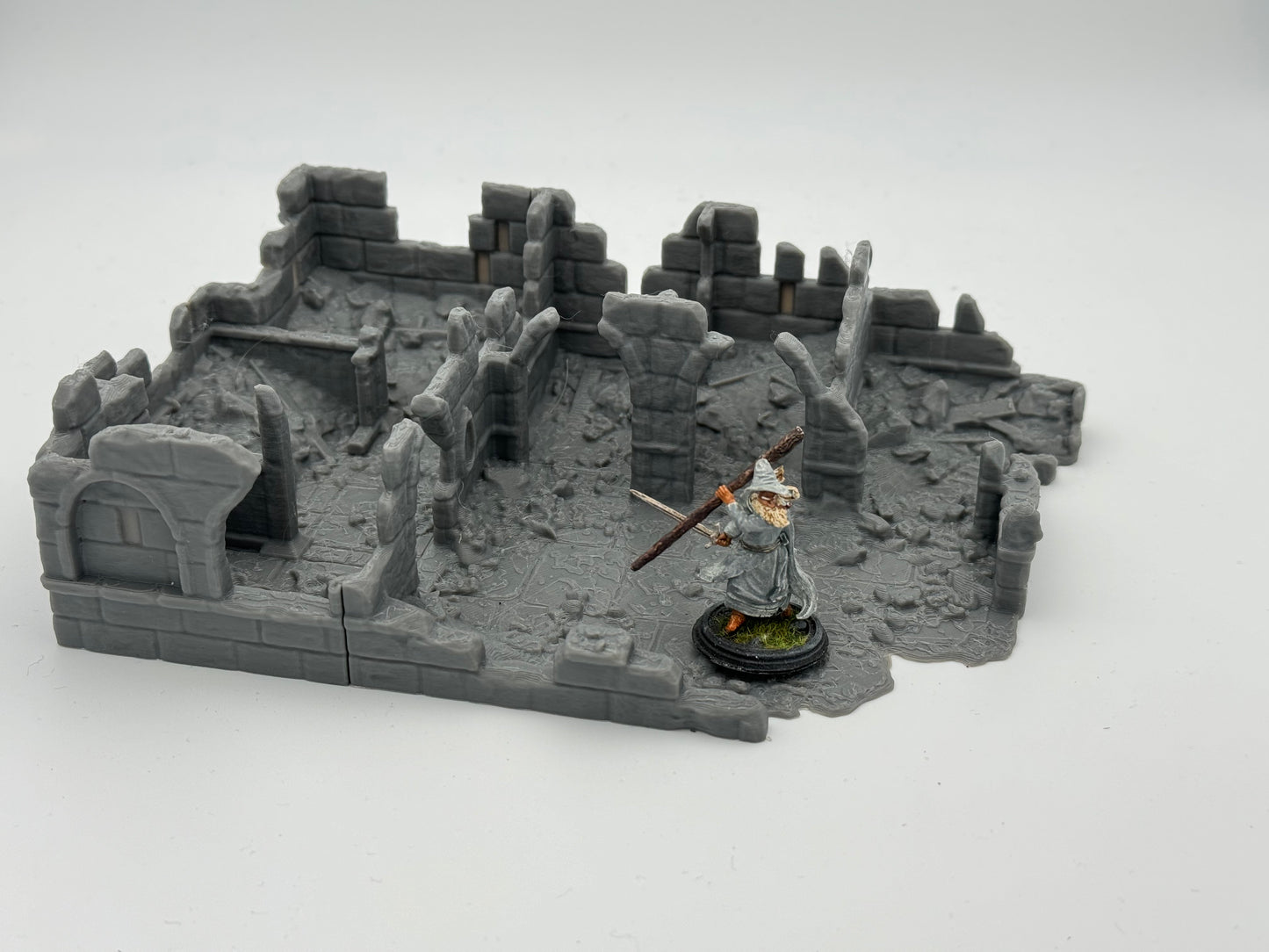 Product photo Tabletop 28mm The Printing Goes Ever On (TPGEO) 0: Stables Ruins Ivory City - Kingdom of Gonthan - Tabletop Terrain