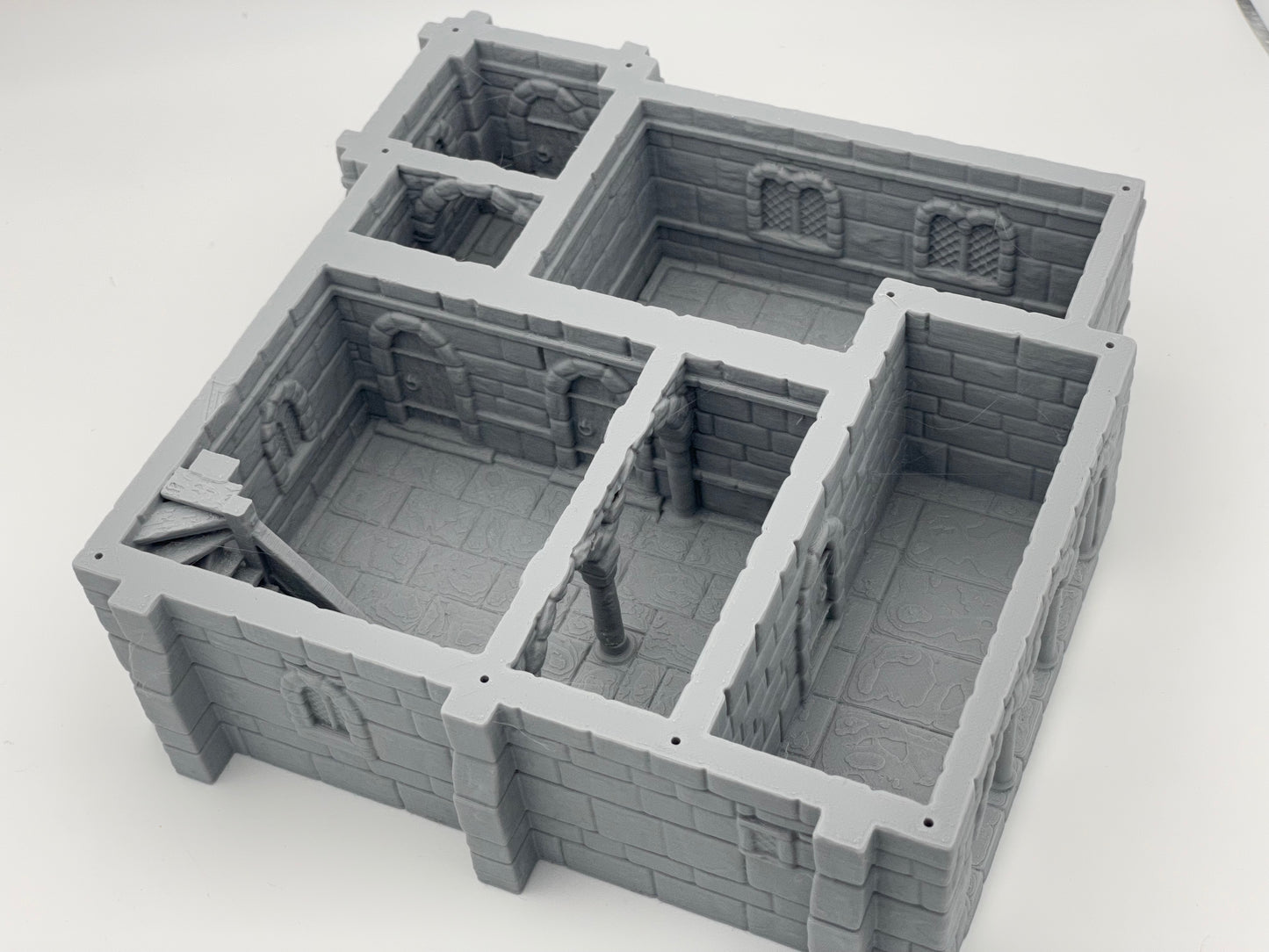 Product photo Tabletop 28mm The Printing Goes Ever On (TPGEO) 0: Medieval Residential House B - Stone Building from the Human Realm Gonthan - Walkable Terrain