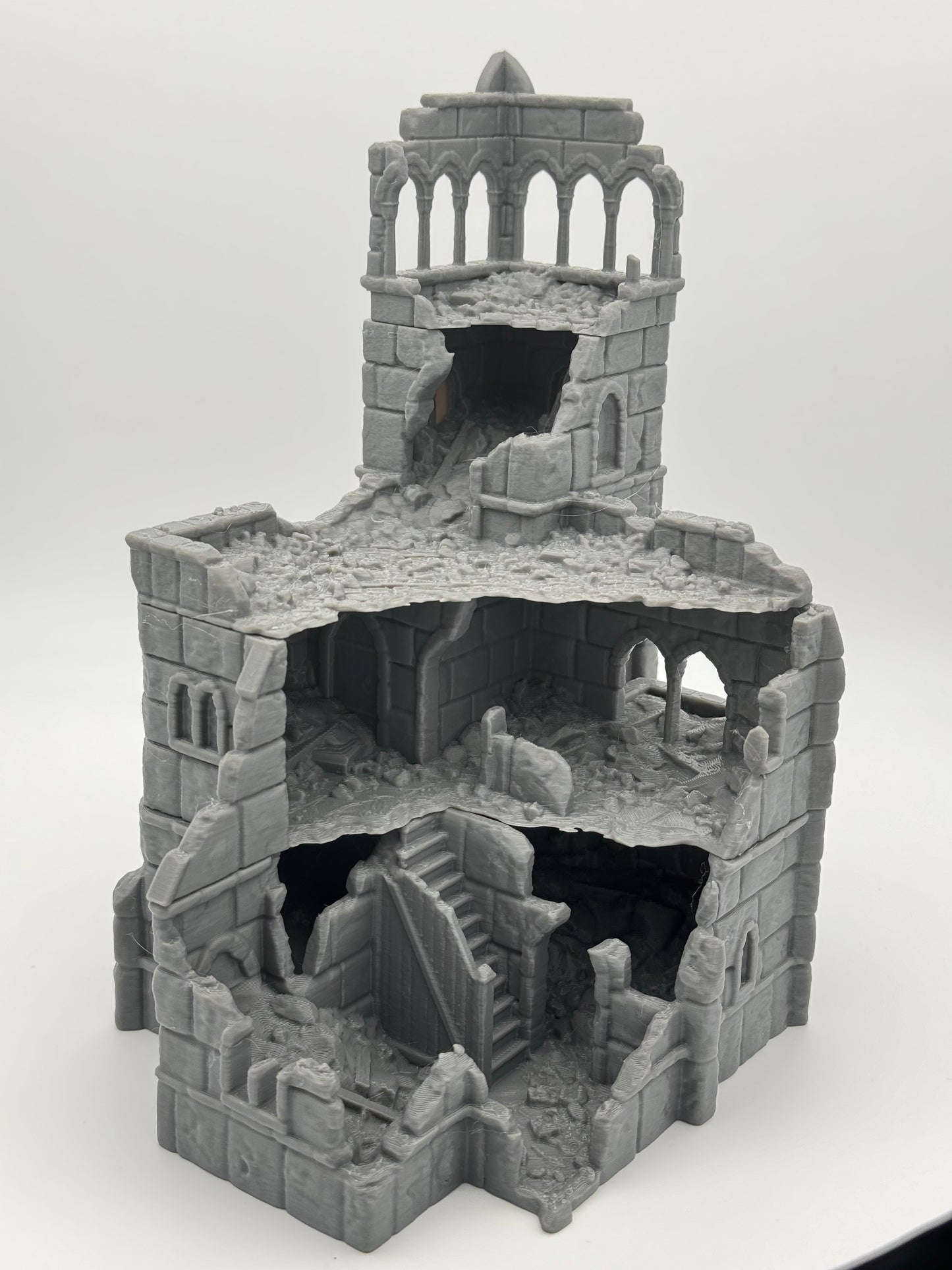 Product photo Tabletop 28mm The Printing Goes Ever On (TPGEO) 0: City Hall Ruins Ivory City - Kingdom of Gonthan Building - Town Hall Tabletop Terrain