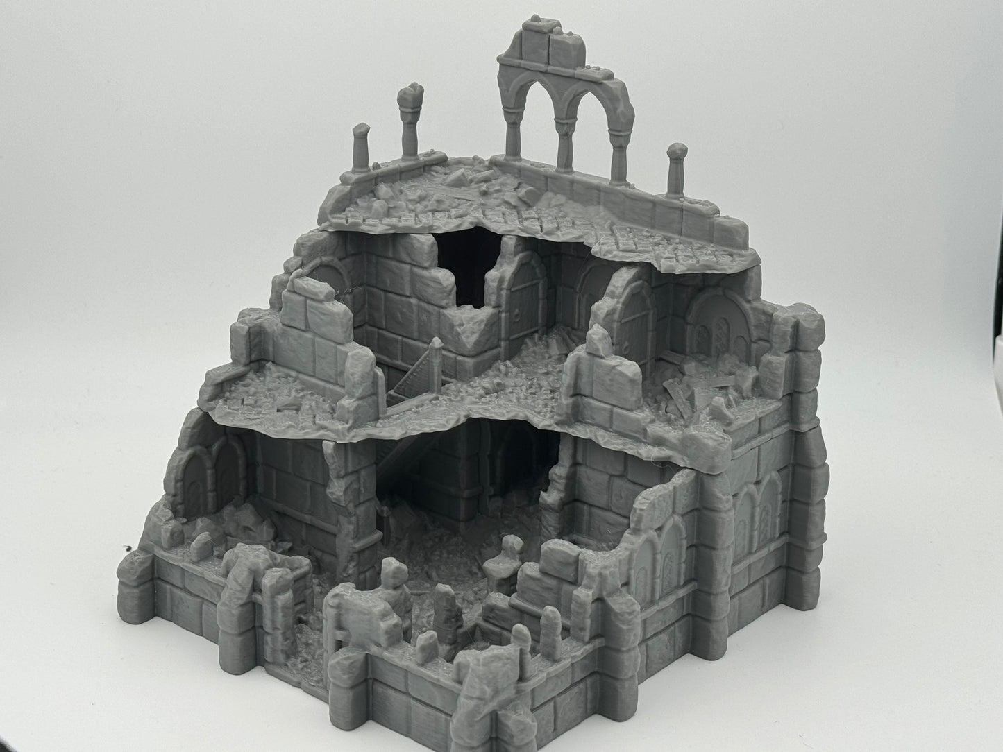 Product photo Tabletop 28mm The Printing Goes Ever On (TPGEO) 0: Warehouse Ruins Ivory City - Kingdom of Gonthan - Warehouse Tabletop Terrain