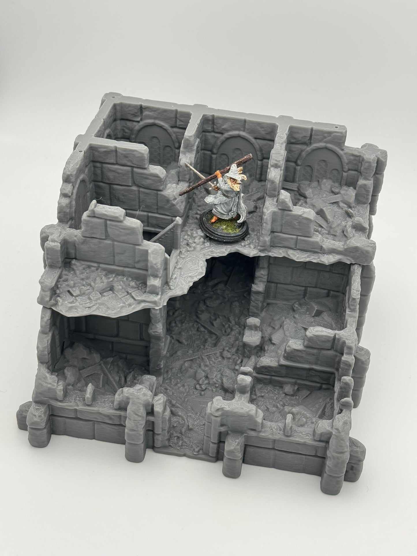 Product photo Tabletop 28mm The Printing Goes Ever On (TPGEO) 0: Warehouse Ruins Ivory City - Kingdom of Gonthan - Warehouse Tabletop Terrain