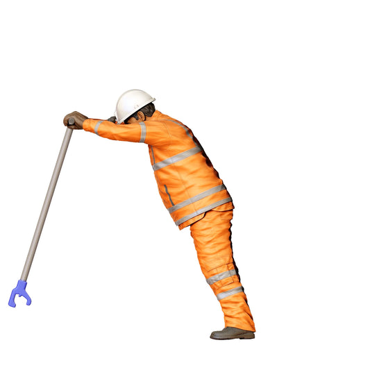Diorama model building product photo 0: Worker on the track with tools - Railway worker/Construction worker B (Ref. No. 388)