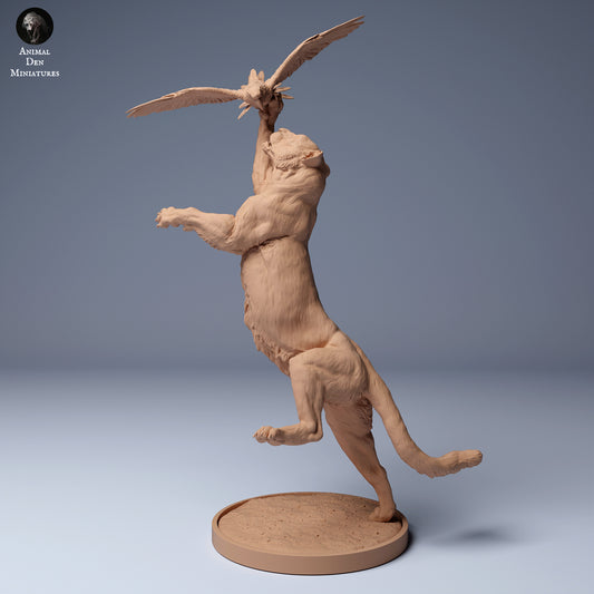 Product photo Animal Figure Diorama, Model Building: 0: Jaguar hunting Parrot: Animals from South America