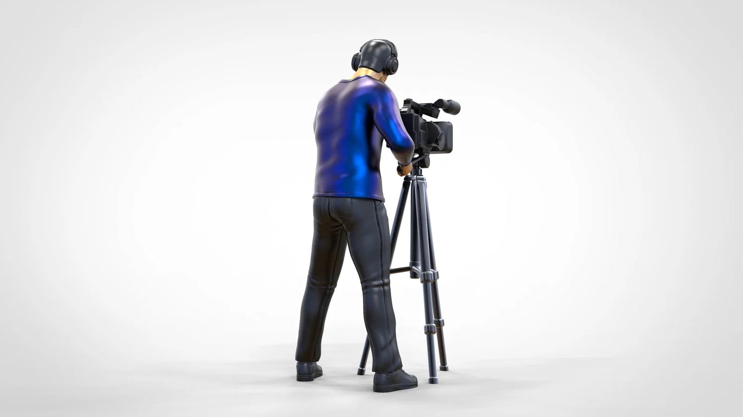 Product photo diorama and model building miniature figure: Reporter team - cameraman with camera and tripod