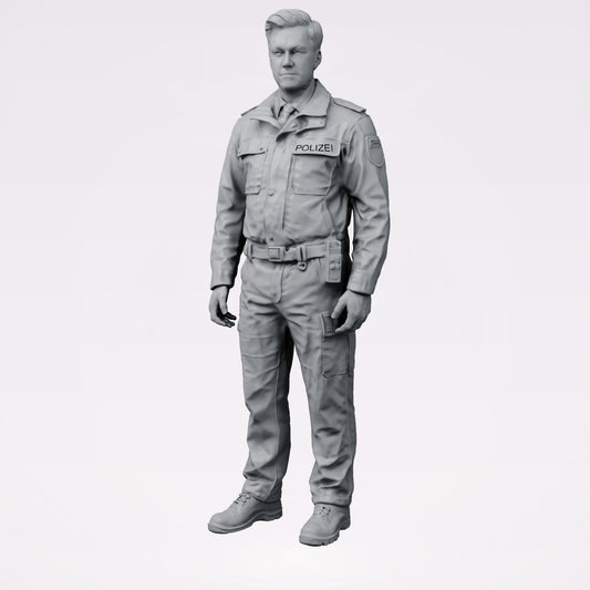 Diorama model building product photo 0: Standing figure: Police officer in modern German uniform with POLICE inscription (B025)