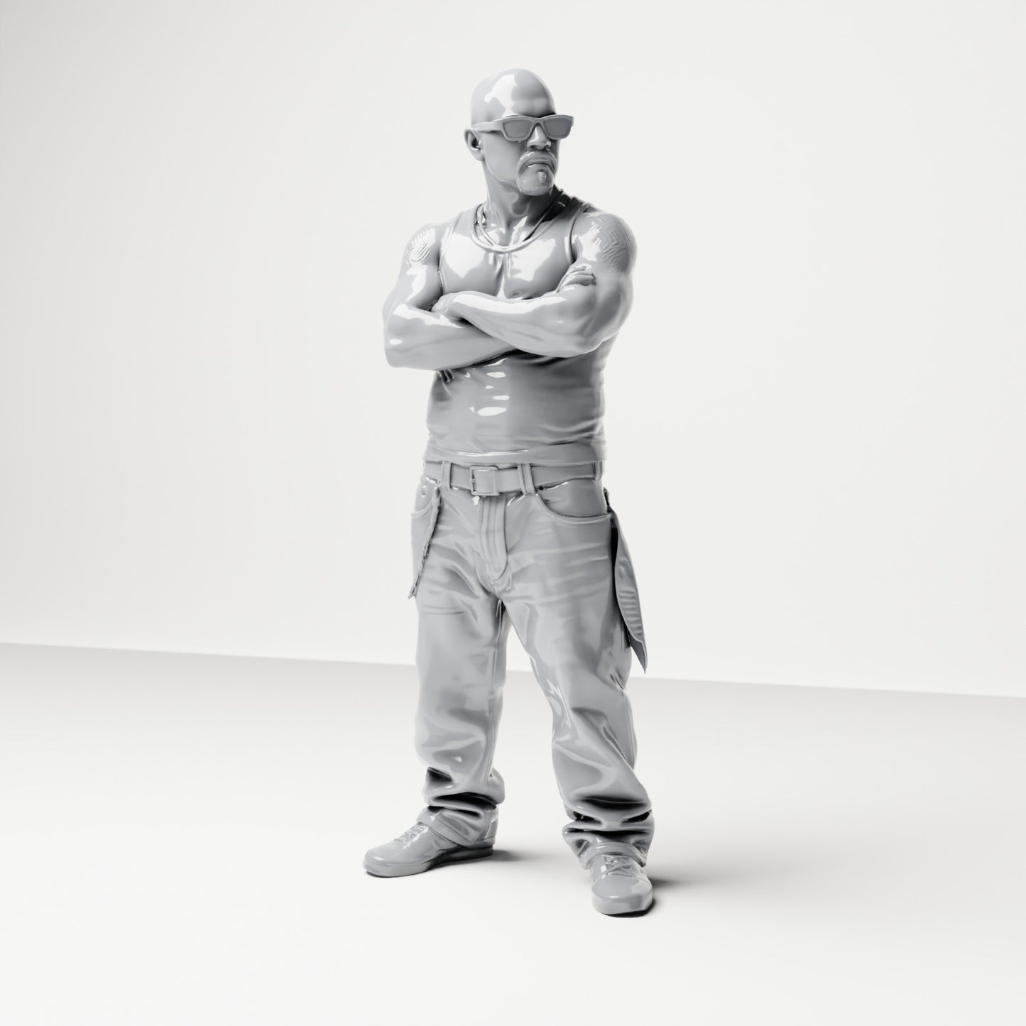 Diorama model building product photo 0: Standing figure: Person with crossed arms, sunglasses & sleeveless top, loose pants (B029)