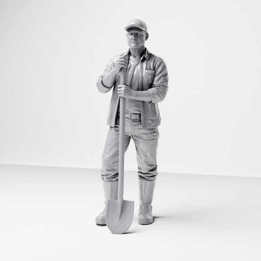 Diorama model-making product photo 0: Standing figure: construction worker with long-handled shovel (B045)