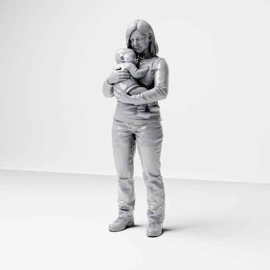 Diorama model-making product photo 0: Standing figure: mother holding a baby (B047)