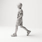 Gehende Figur: Junge mit T-Shirt, kurzen Hosen und Turnschuhen (B079) - linke Seitenansicht