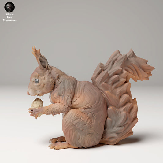 Produktfoto Tier Figur Diorama, Modellbau: 0: Wildtier Figur: Eichhörnchen beim Fressen – Rotes Eichhörnchen (Ref 24_09_02)