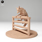 Produktfoto Tier Figur Diorama, Modellbau: 0: Wildtier Figur: springender Kojote über Zaun (Ref 24_11_07)