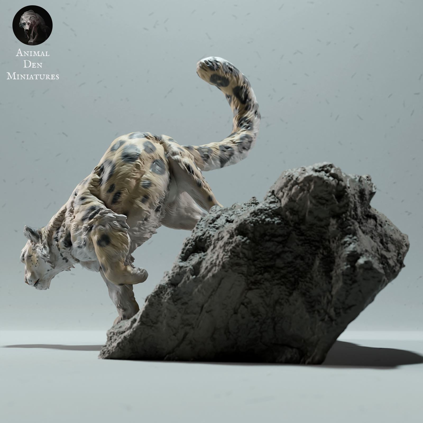 Produktfoto Tier Figur Diorama, Modellbau: 0: Wildtier Figur: Schneeleopard auf Felsen (Ref 01_01_47)
