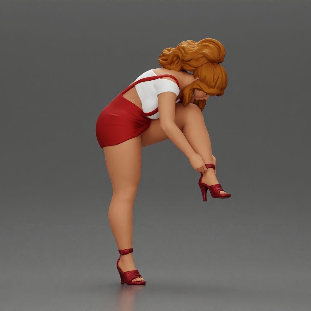 Diorama model building product photo 0: Diorama figure: miniature figure - woman putting on red high heel, standing pose for diorama (Ref No. A112)