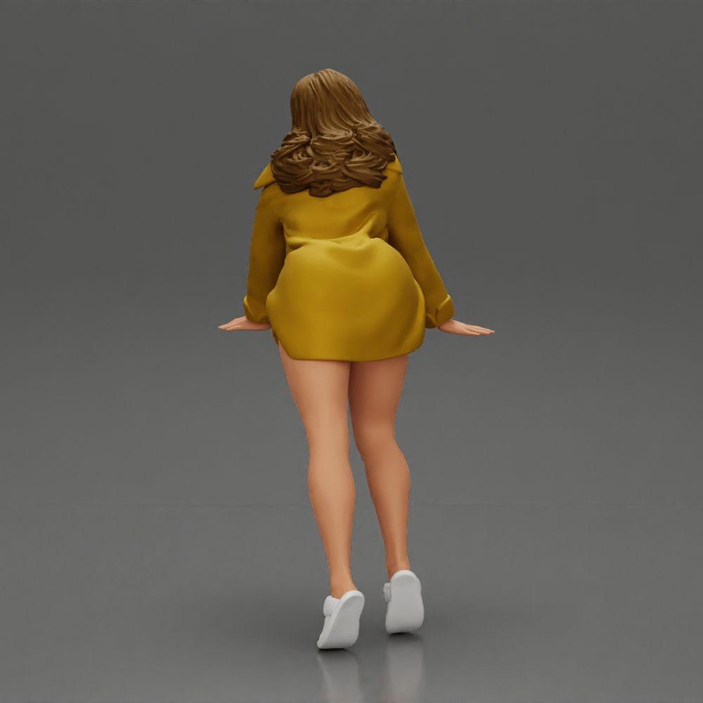Diorama model building product photo 2: Diorama miniature: Woman in long shirt, dynamic forward pose on tiptoes (Ref No. A121)