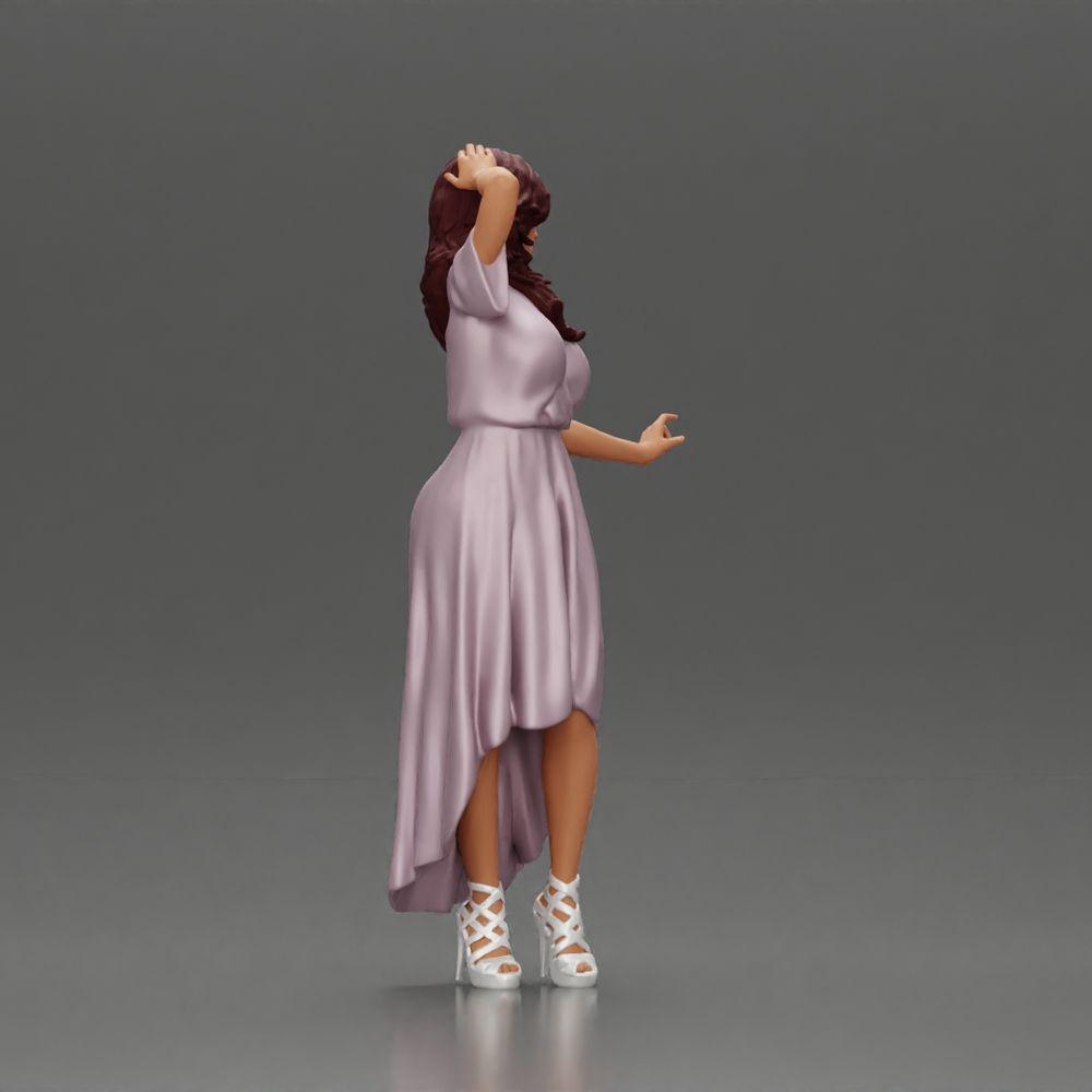 Diorama model building product photo 2: miniature figure: woman in a long wedding dress with high heels, elegantly posing (Ref No. A109)