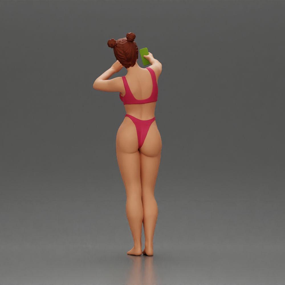 Diorama model building product photo 3: Diorama miniature: Woman in bikini taking selfie on the beach, standing figure (Ref No. A69)