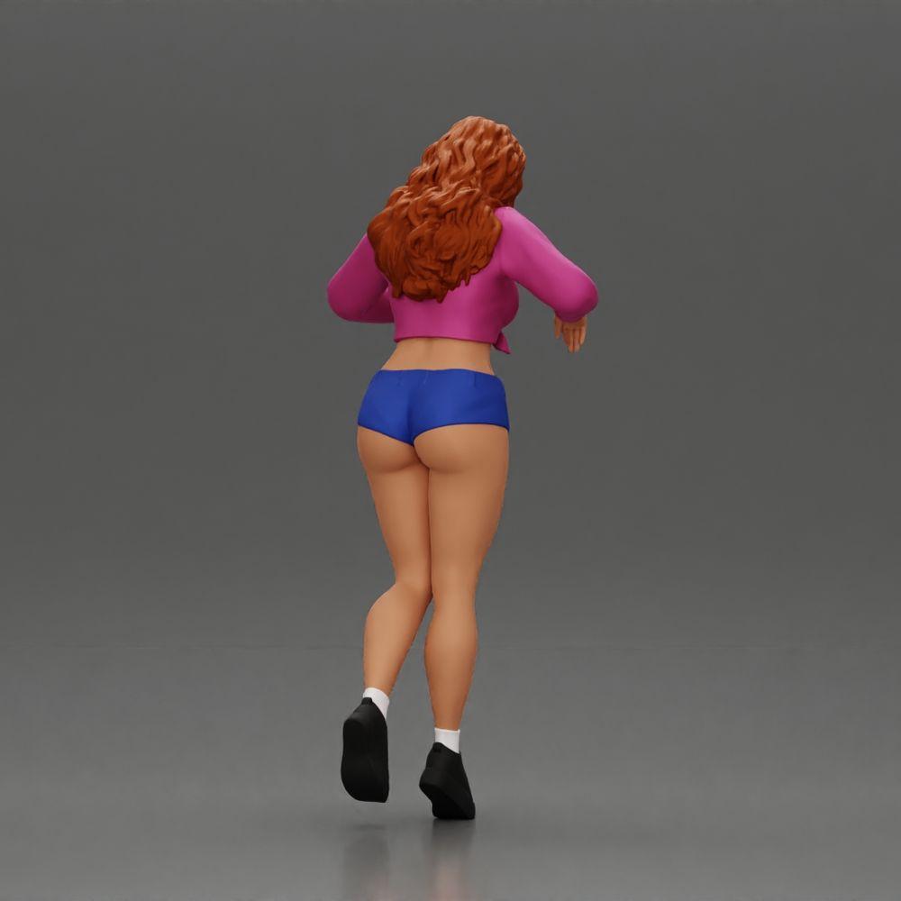 Diorama model building product photo 3: Female diorama figure in miniskirt and shorts, standing at the edge of the stairs (Ref No. A73)