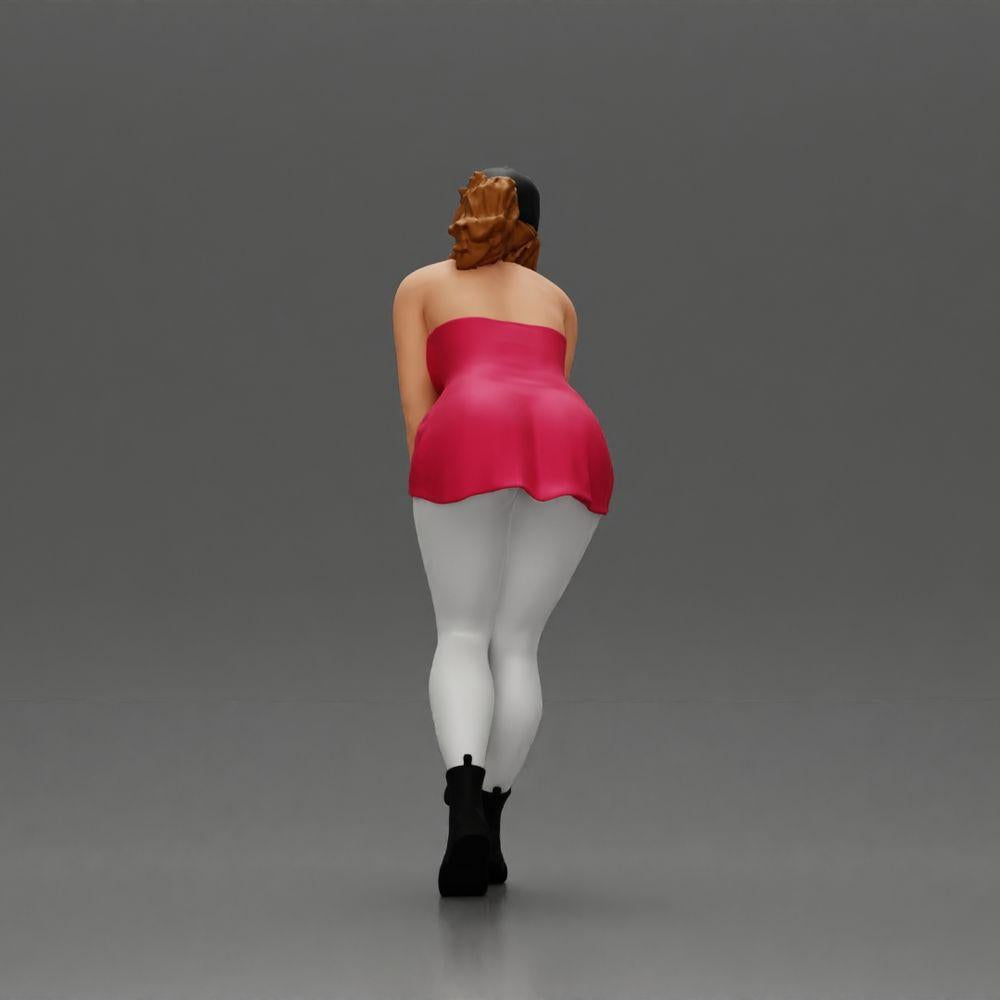 Diorama model building product photo 4: Diorama miniature: bent woman with cap, short top, tight pants & boots (Ref No. A113)