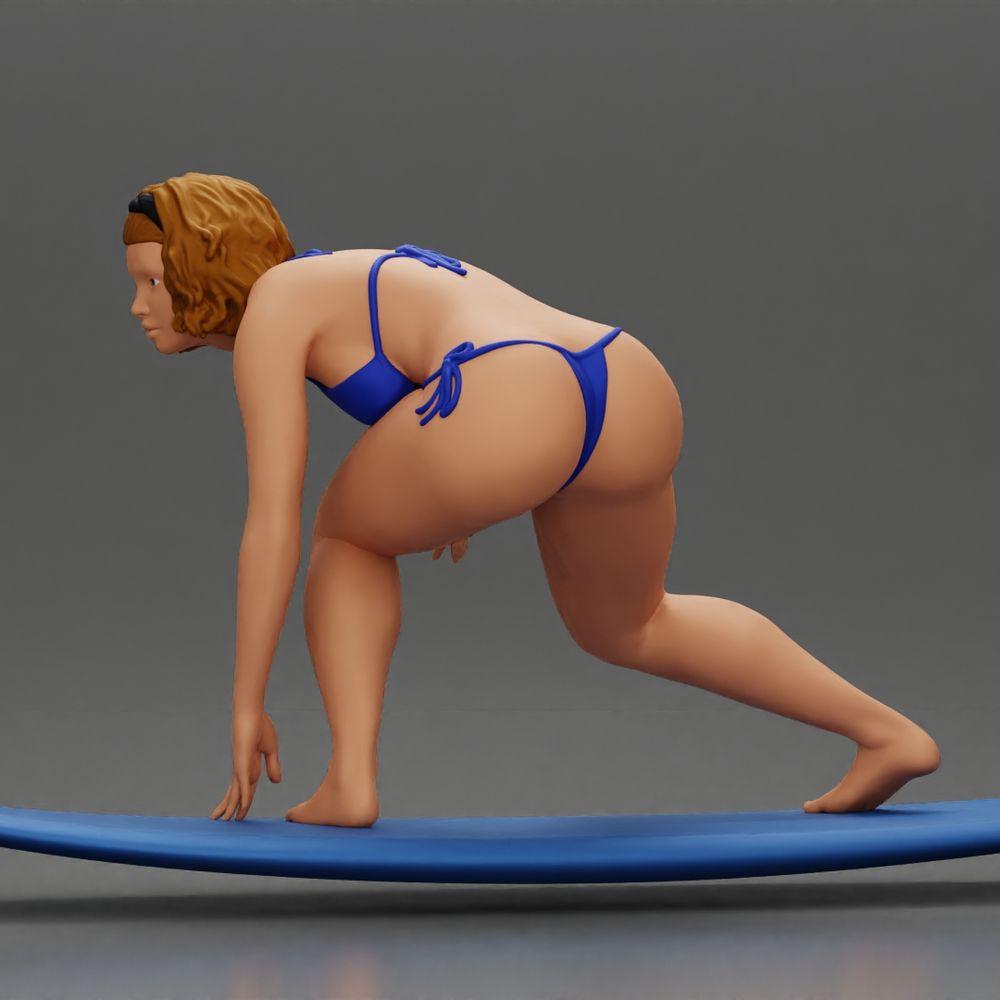 Diorama model building product photo 5: Diorama miniature: Surfer girl kneeling in a bikini on a surfboard, single (Ref No. A119)