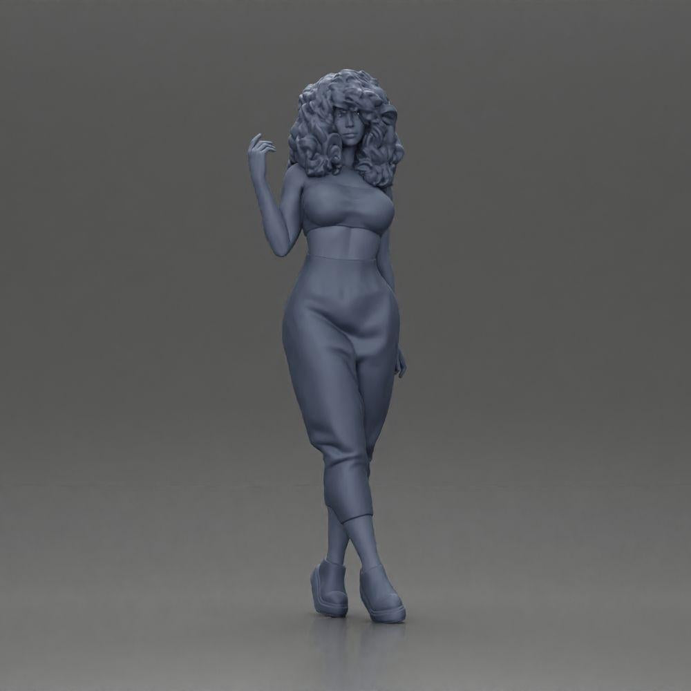 Diorama model building product photo 6: miniature figure: standing woman with curly hair in green outfit, posing (Ref No. A130)