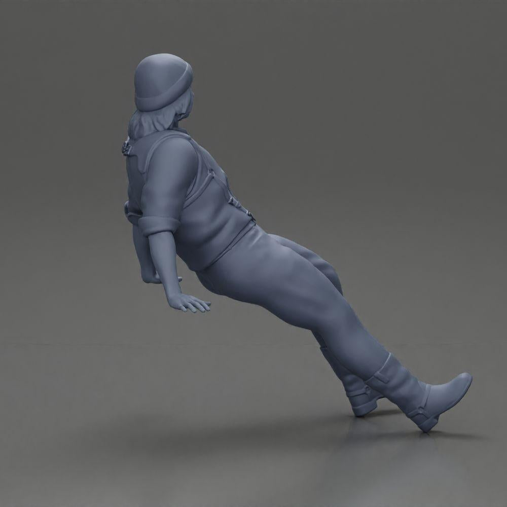 Diorama model building product photo 8: Sitting miniature figure, man in historical clothing with hat and suspenders (Ref No. A84)